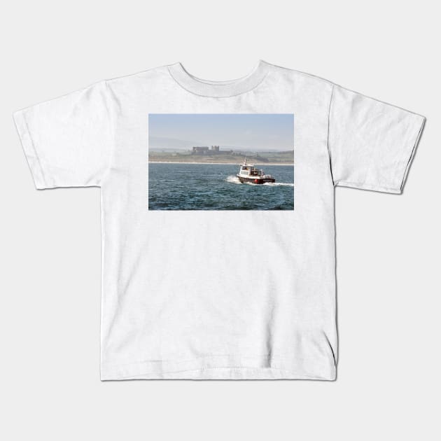 Farne Islands boat off the coast of Northumberland Kids T-Shirt by richflintphoto